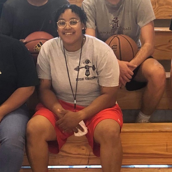 Meet your Posher, Gee - Picture 1 of 1